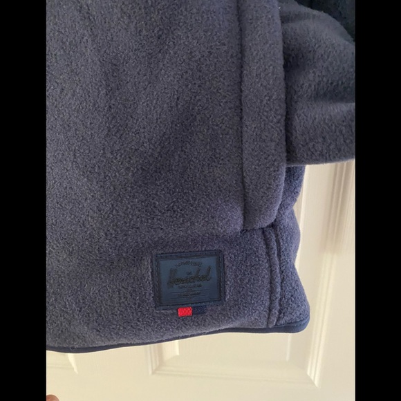 BNWT Herschel Supply fleece camo pullover - Picture 6 of 7